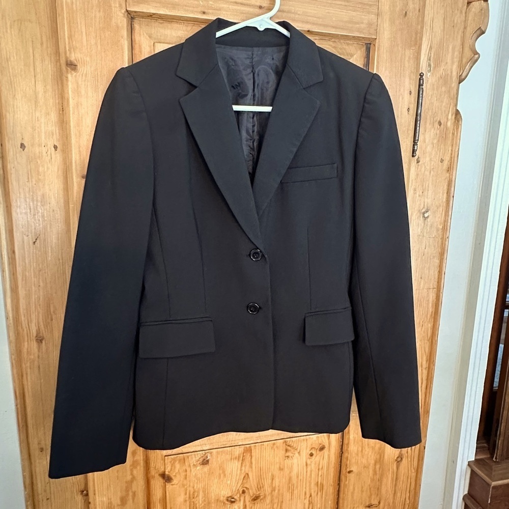 Black Blazer Lightly Used Lined Size 2 /XS Preppy Academia Sexy CEO